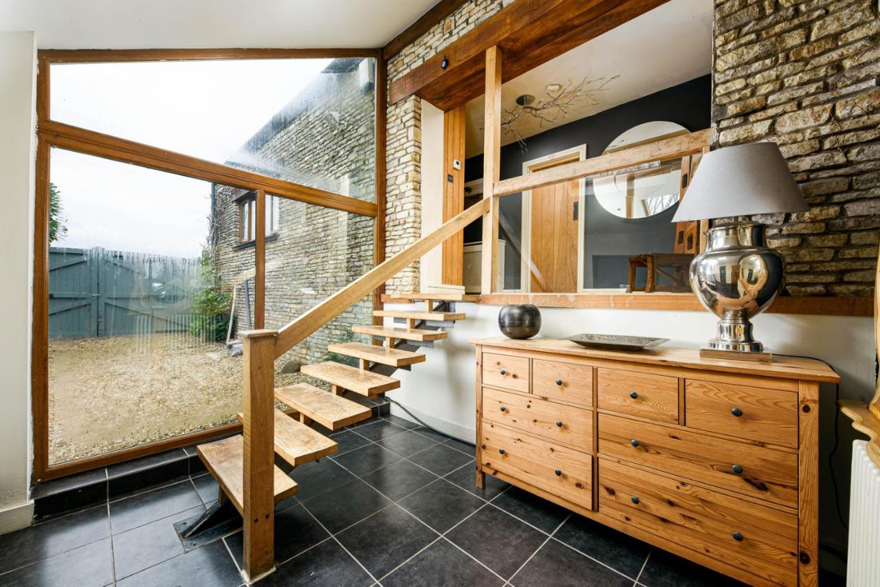 The West Barn Near Bath, Sleeps 24 And 2 Hot Tubs Vila Bristol Exterior foto